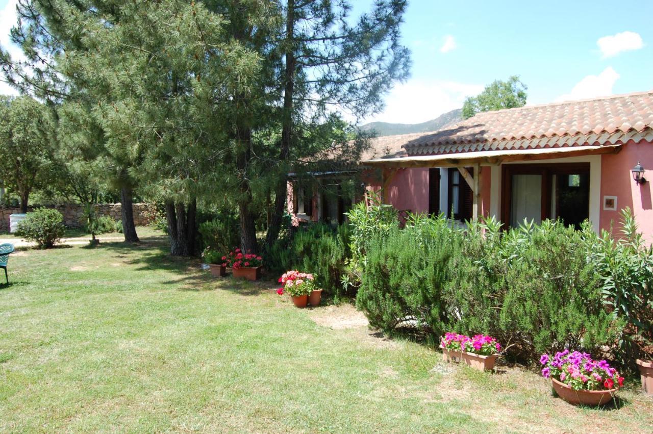 Agriturismo L'Aglientu B&B Loiri Porto San Paolo Экстерьер фото